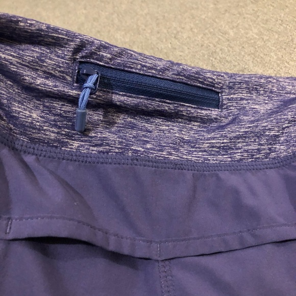Lululemon Speed up shorts - Picture 7 of 8